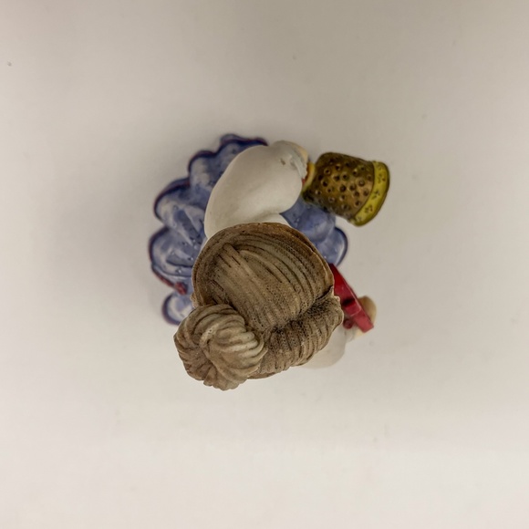 [Vintage] Enesco Cute As A Button Teacher Statue - Picture 6 of 6